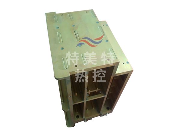 液冷機(jī)架